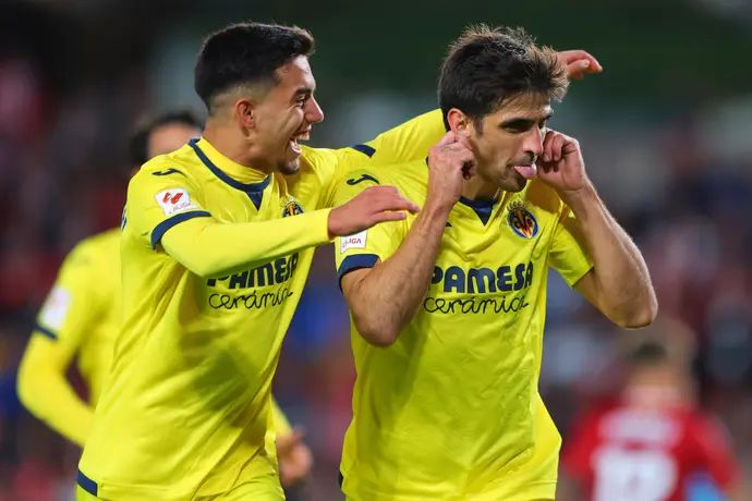 ג'רארד מורנו, שחקן ויאריאל