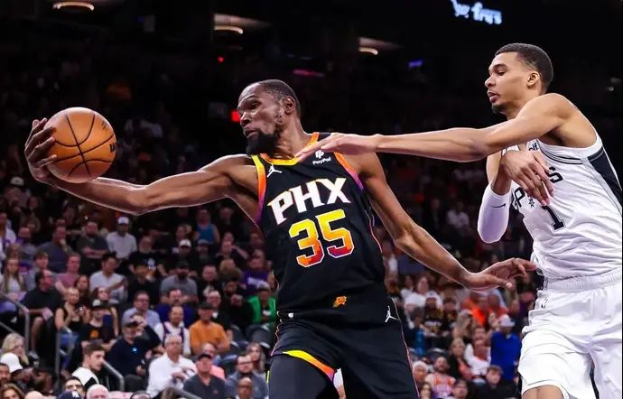 ויקטור וומבניאמה סן אנטוניו קווין דוראנט פיניקס