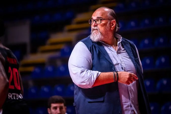 אלכסנדר דז'יקיץ', מאמן הפועל ירושלים