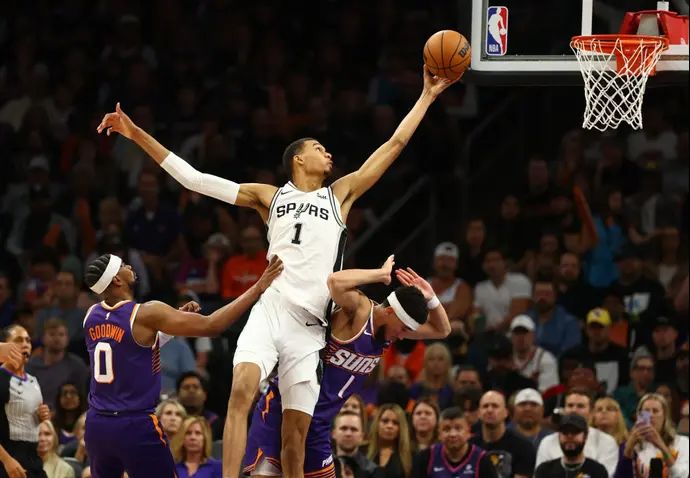 ויקטור וומבניאמה, סן אנטונו ספרס