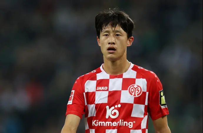 לי ג'יי סונג מיינץ