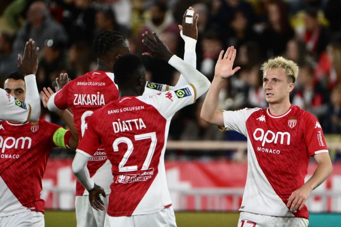 אלכסנדר גולובין שחקן מונאקו חוגג שער