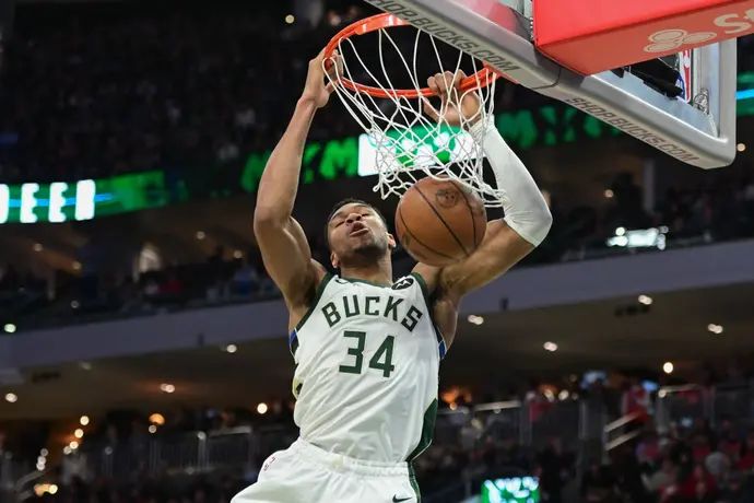 שחקן מילווקי באקס יאניס אנטטוקומפו