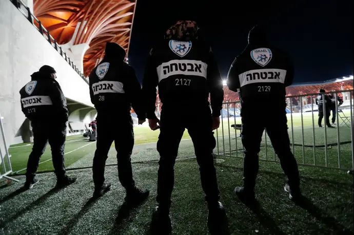 כוחות אבטחה במשחקה של נבחרת ישראל בהונגריה