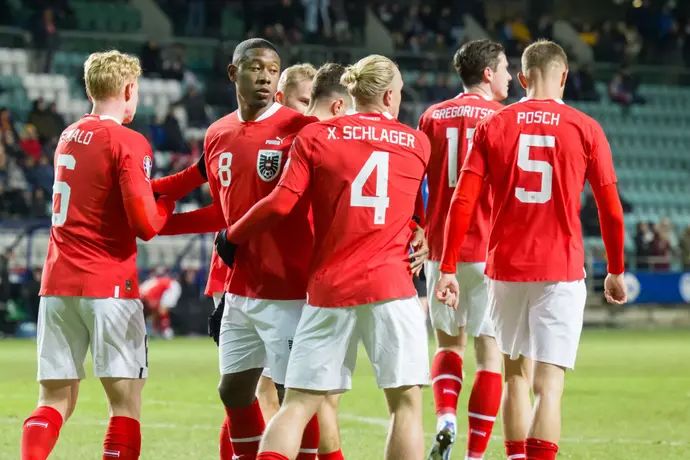 שחקני נבחרת אוסטריה חוגגים