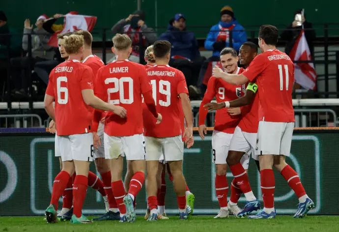 שחקני נבחרת אוסטריה חוגגים