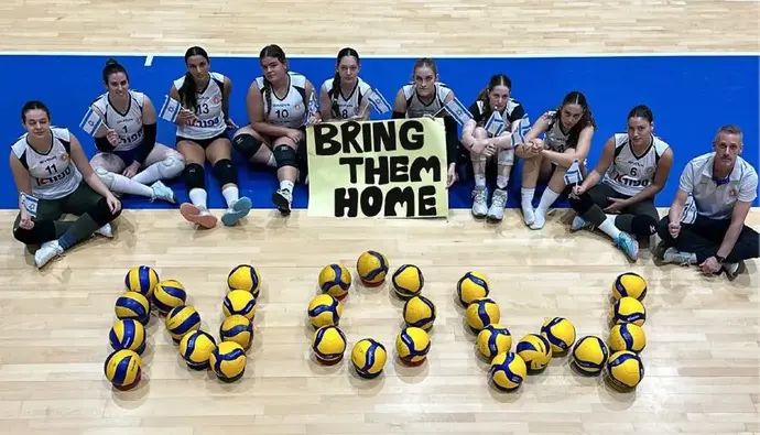 שחקניות מכבי הוד השרון בכדורעף