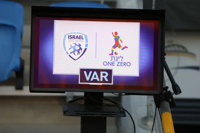 מערכת VAR, ליגת העל