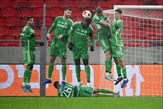 שחקני מכבי חיפה גוני נאור, סוף פודגוראנו, פרנזי פיירו, לורנצו שימיץ', מאור קנדיל