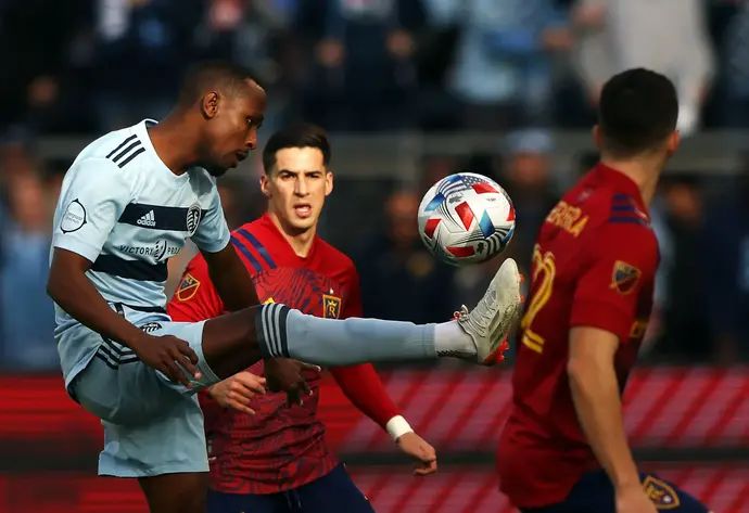 גדי קינדה שחקן ספורטינג קנזס סיטי