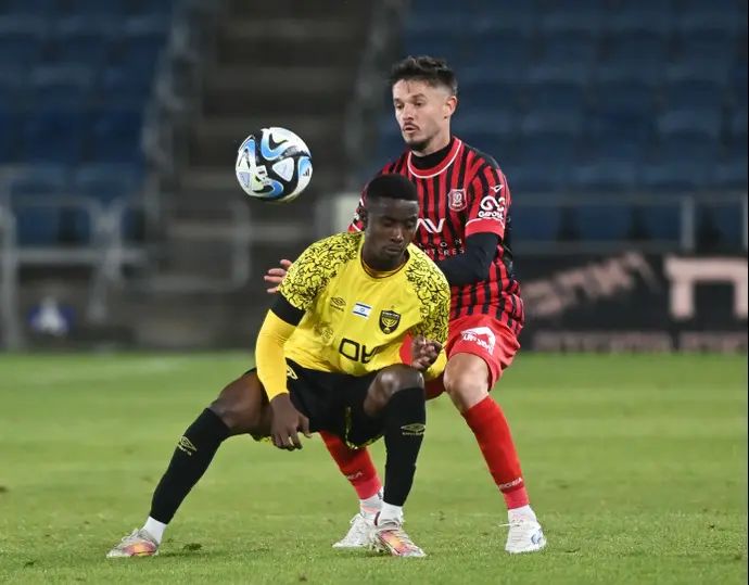 מקס גרצ'קין מגן הפועל ירושלים מול איסמעילה סורו, קשר בית