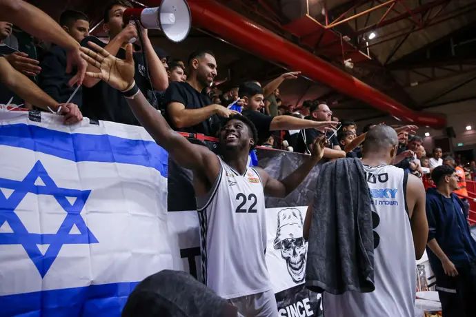 שחקן הפועל עפולה מרסלוס ארלינגטון