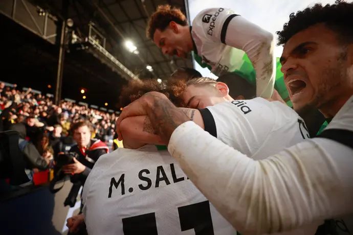 שחקני ליברפול חוגגים