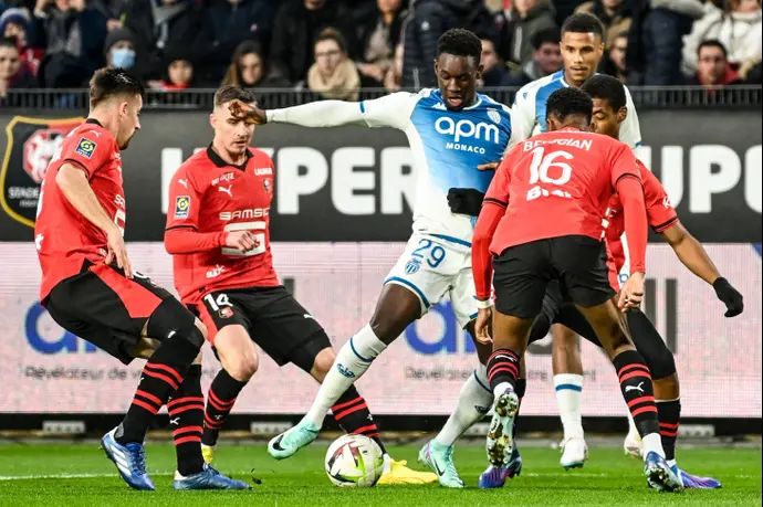 פולארין באלוגון שחקן מונאקו בין שחקני ראן