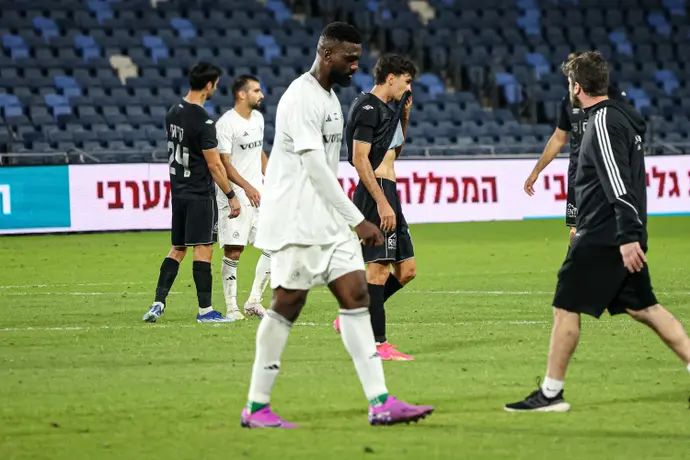 פרנזי פיירו שחקן מכבי חיפה מאוכזב