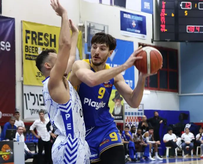 רומן סורקין, שחקן מכבי תל אביב
