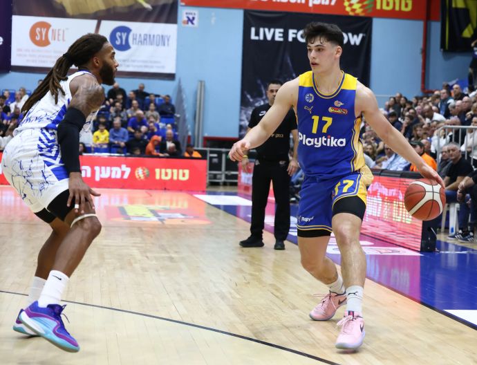 עומר מאייר, שחקן מכבי תל אביב