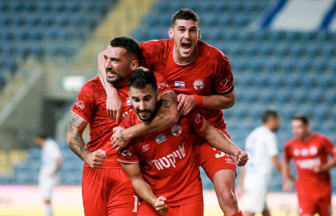 שחקני הפועל באר שבע ניב פליטר, אלון תורג'מן, שי אליאס