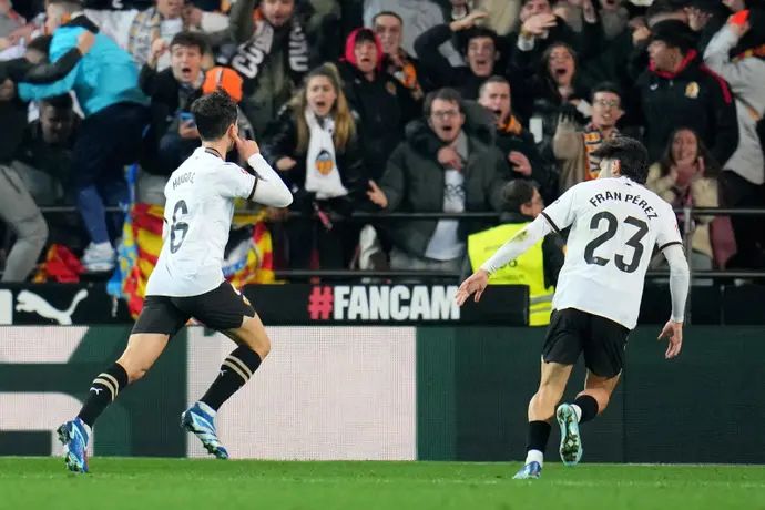 הוגו גיאמון חוגג שער של ולנסיה