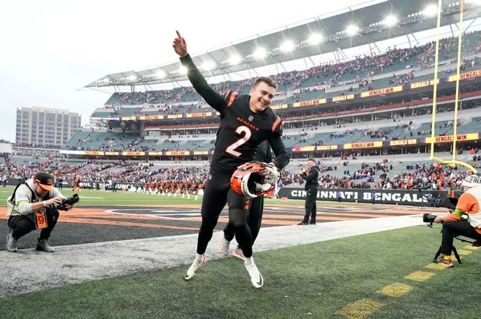 שחקן סינסינטי בנגאלס אוואן מקפרסון