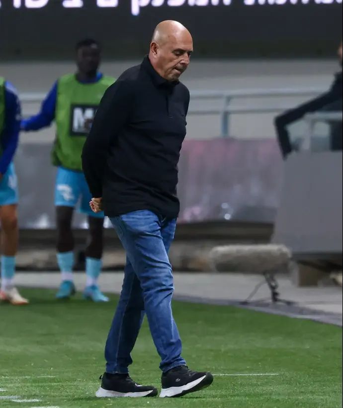 מאמן מכבי פתח תקוה בני לם