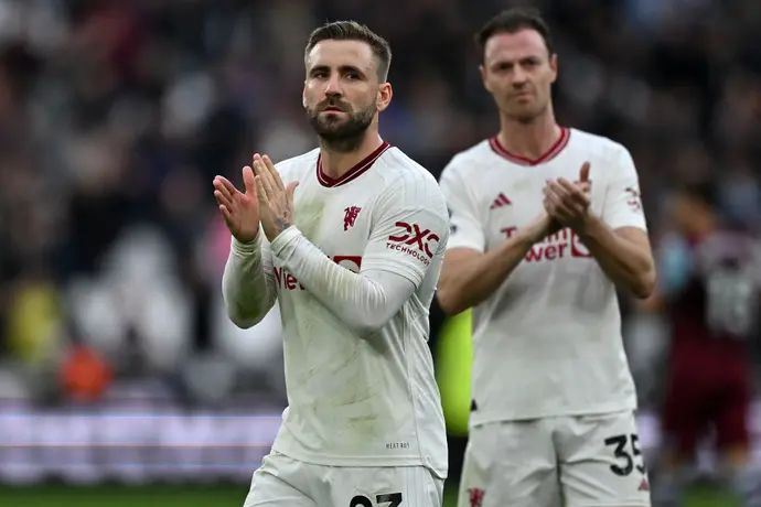 לוק שואו, מגן מנצ'סטר יונייטד