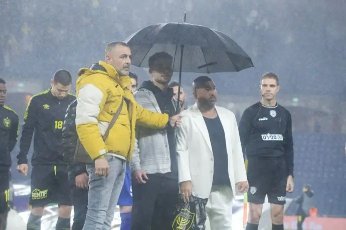 איתי רגב עם ברק אברמוב, בית"ר ירושלים