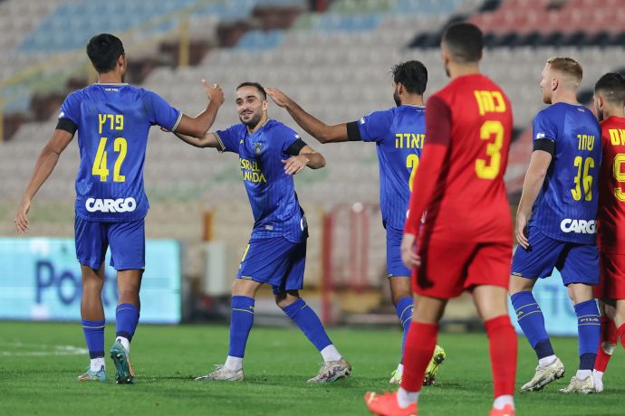 קיקו בונדוסו, שחקן מכבי תל אביב חוגג