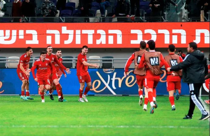 שחקני הפועל תל אביב