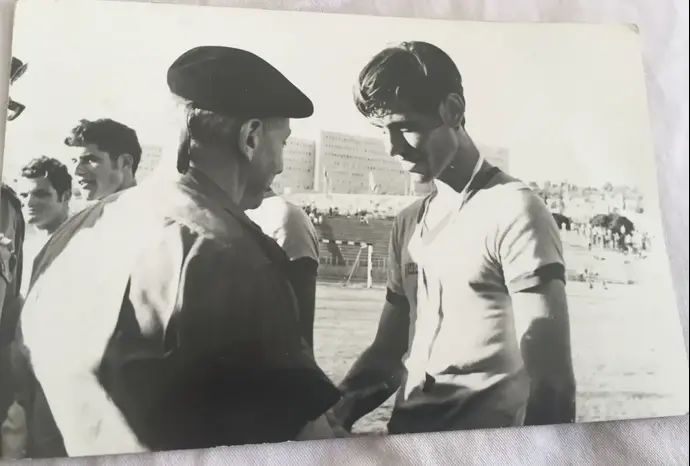 מוני ניניו עם הרמטכ"ל חיים בר לב