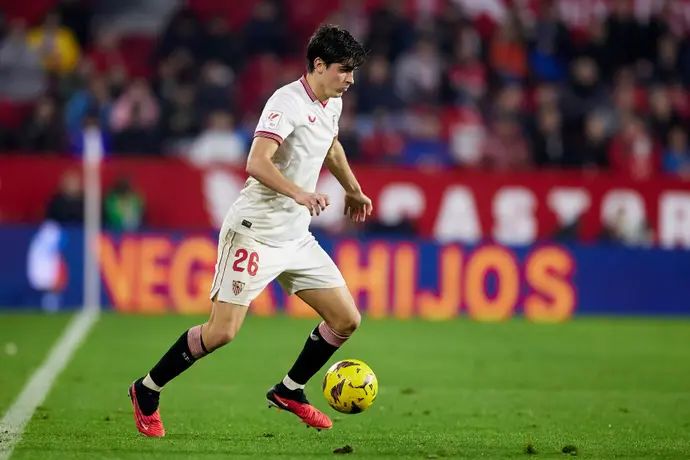 שחקן סביליה חואנלו