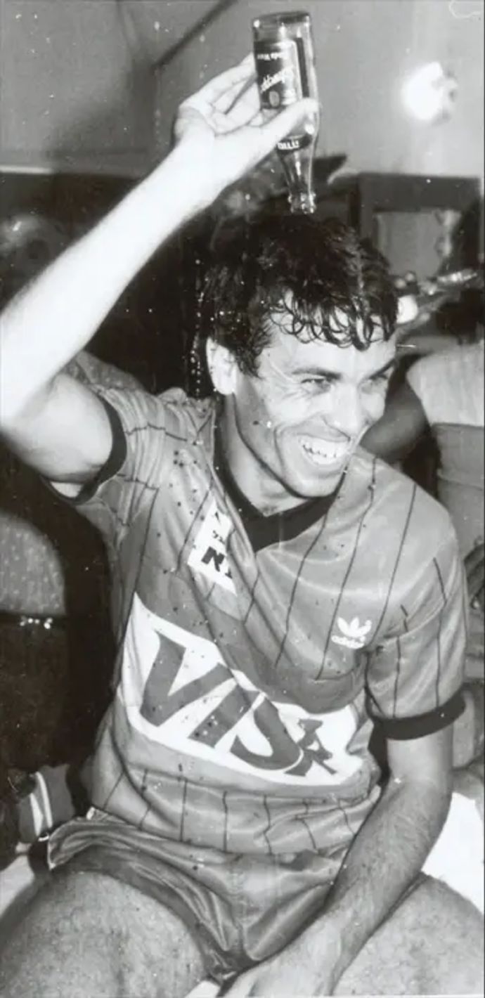 יעקב אקהויז