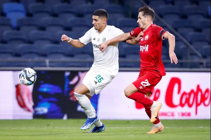 ענאן חלאילי מכבי חיפה לצד הלדר לופס הפועל באר שבע