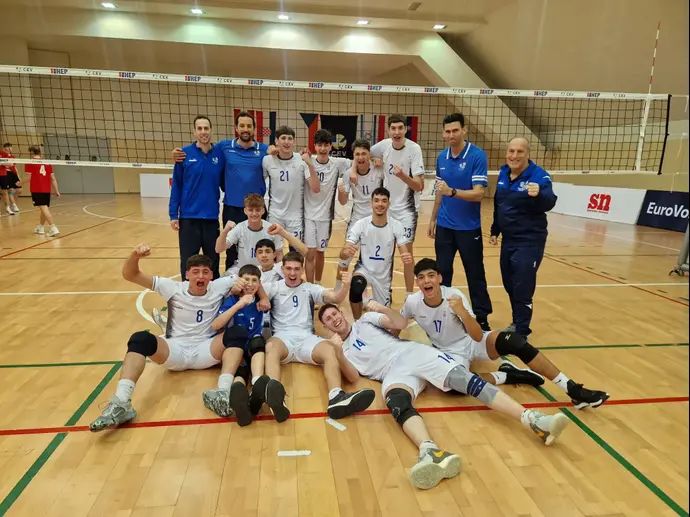 נבחרת ישראל בכדורעף עד גיל 18