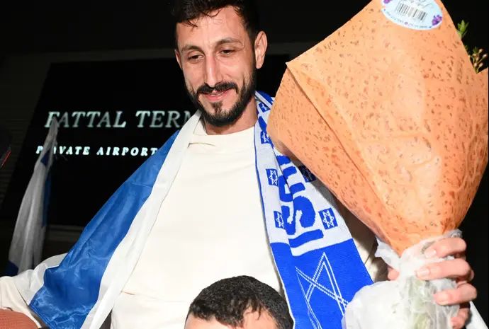 שגיב יחזקאל שב לישראל אחרי המעצר בטורקיה
