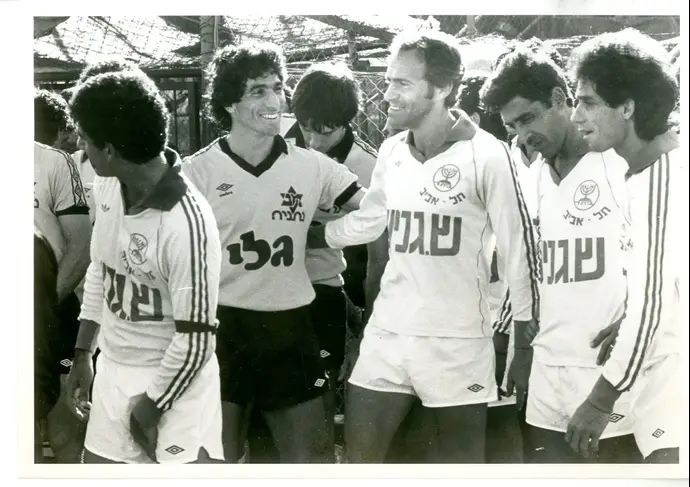 דוד לביא עם מוטל'ה שפיגלר