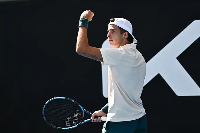 ארתור קאזו, טניסאי צרפתי