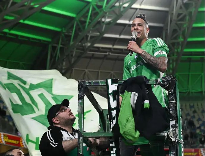 שחקן מכבי חיפה צ'ארון שרי