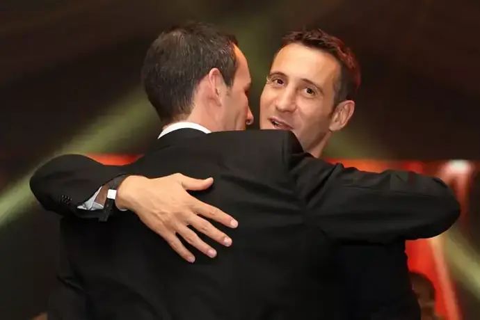 ליאור ליובין מאמן הפועל גלבוע/גליל עליון עם עודד קטש מאמן הפועל ירושלים