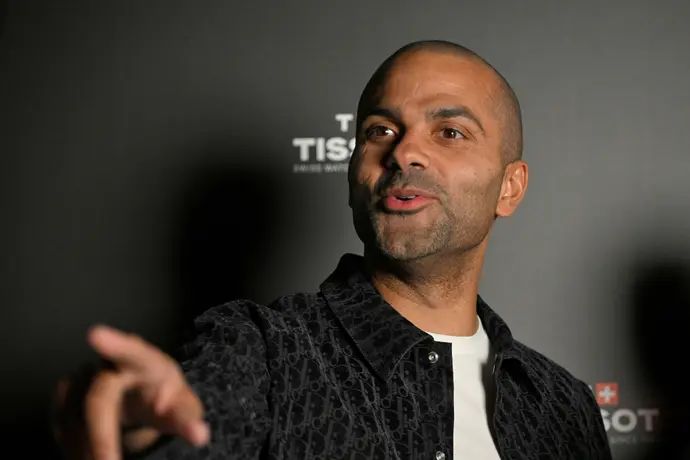 כדורסלן העבר הצרפתי טוני פארקר