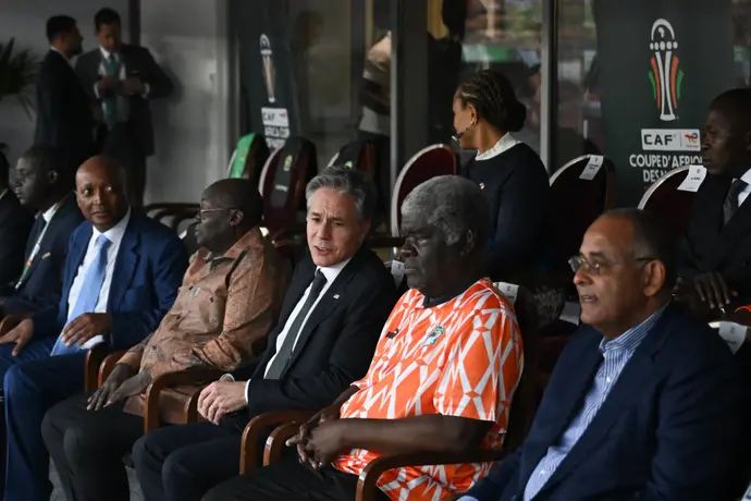 מזכיר המדינה האמריקאי אנטוני בלינקן במשחק באליפות אפריקה