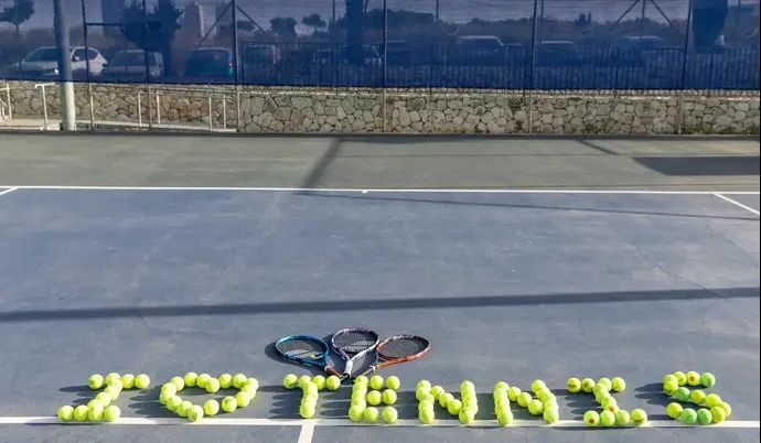 מרכזי הטניס והחינוך