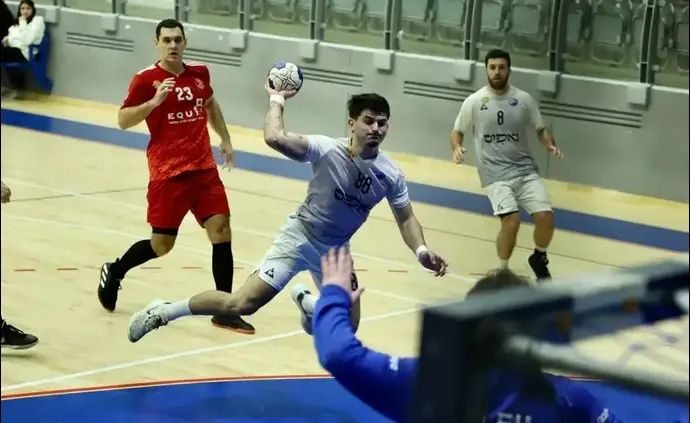 רועי אביטבול מבני הרצליה בניצחון על הפועל קרית אונו