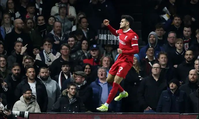 שחקן ליברפול לואיס דיאס