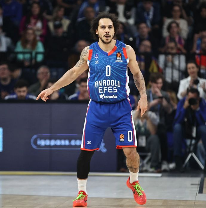 שיין לארקין, אנאדולו אפס