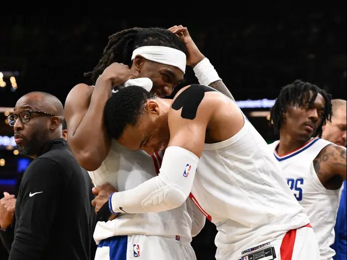 שחקני לוס אנג'לס קליפרס ראסל ווסטברוק, טרנס מאן