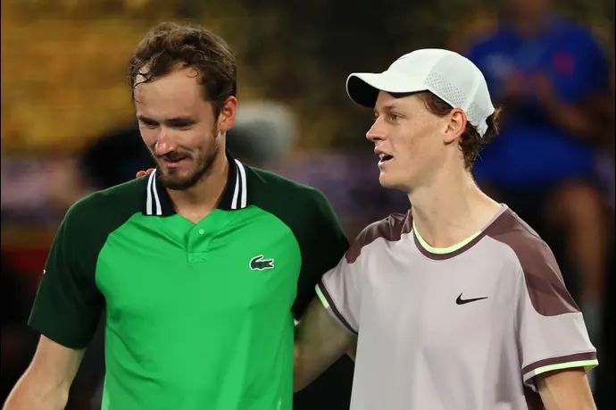 דניל מדבדב בגמר אליפות אוסטרליה לצד יאניק סינר