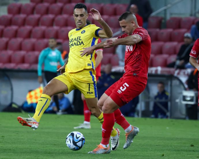 איאד אבו עביד הפועל באר שבע לצד ערן זהבי מכבי תל אביב