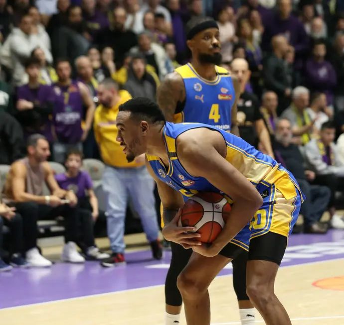 בונזי קולסון מכבי תל אביב