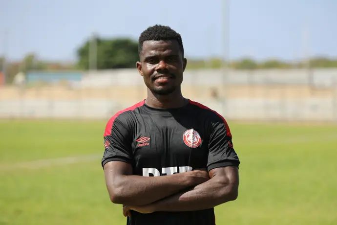 קויה מבאה, שחקן הפועל חדרה